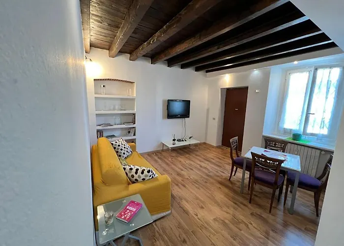 Lovely 1 Bdr Apartment In Paolo Sarpi